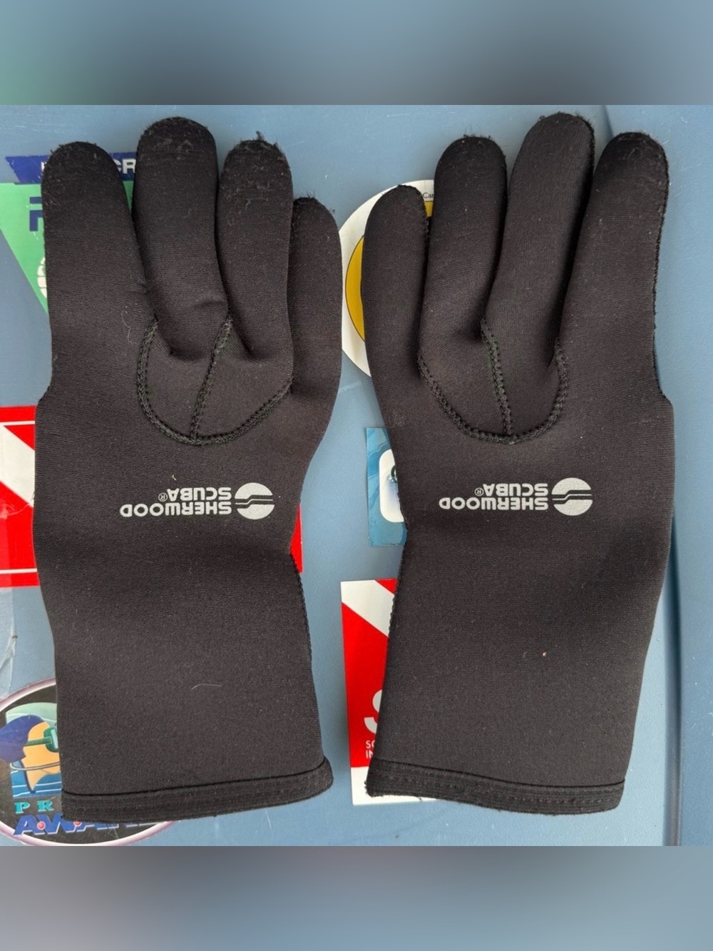 Sherwood Scuba Men's Black Neoprene Dive Gloves
